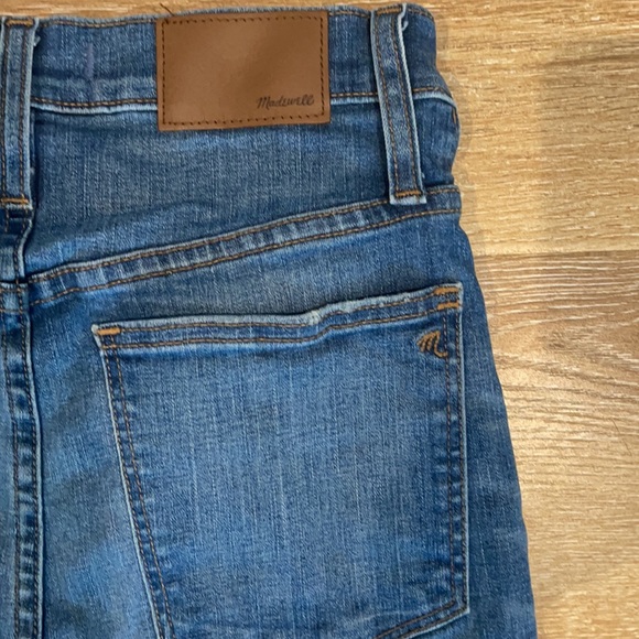 MADEWELL 10” High Rise Jeans - Size26 - Picture 4 of 7